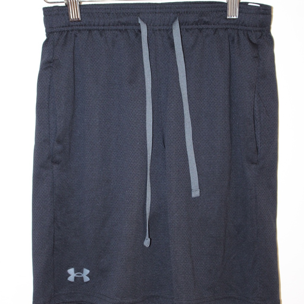 Under Armour Men's Black Shorts